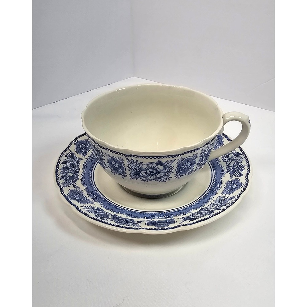 Wedgwood Yale University Branford Founder's House Cup & Saucer Blue Transferware